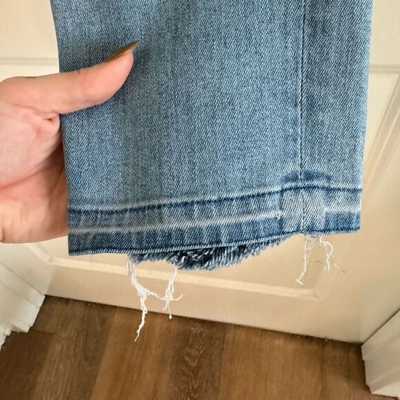 Mother Undone Hem Dropout Jeans in Cliffhanger - Picture 8 of 13